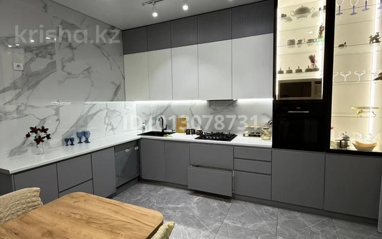 3-комнатная квартира · 115 м² · 6/7 этаж, мкр. Алтын орда, Санкибай батыра 40е за 40 000 ₸ в Актобе — фото 2