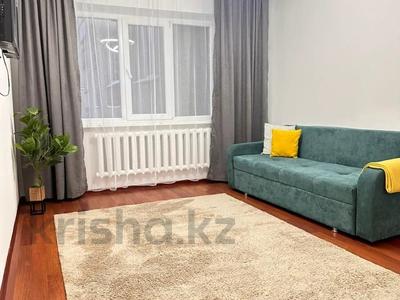 1-комнатная квартира, 40 м², 2/5 этаж, Жургенева — Макатаева за 31.5 млн 〒 в Алматы, Медеуский р-н