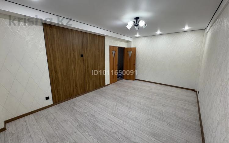 2-комнатная квартира · 65.7 м² · 1/5 этаж, Пр Сатпаева 147/2 за 15.2 млн ₸ — фото 3