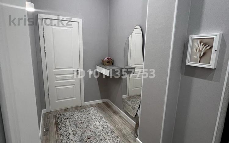 1-бөлмелі пәтер · 50 м² · 2/9 қабат, 28-ш/а. 49, бағасы: 18 млн ₸ в Актау, 28-й мкр — фото 2