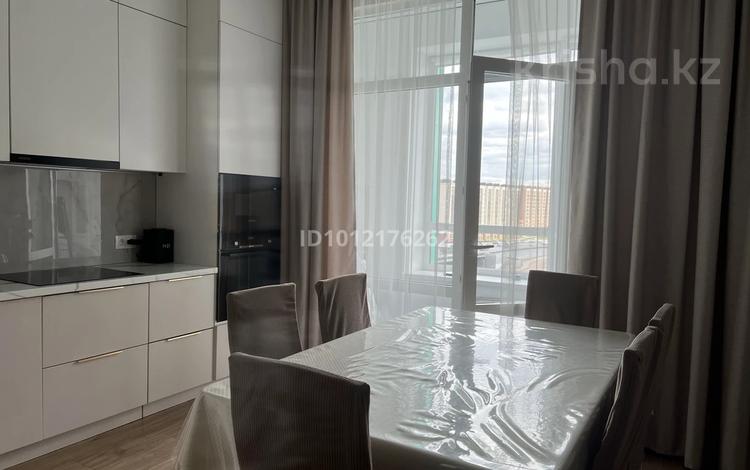 3-бөлмелі пәтер · 95 м² · 9/12 қабат, ул. Чингиза Айтматова 77/6, бағасы: 65 млн ₸ в Астане, Нура р-н — фото 2
