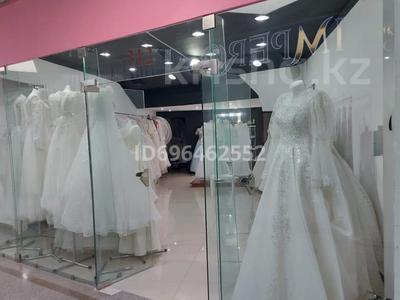 Свободное назначение, магазины и бутики, салоны красоты, образование · 70 м² за 20 млн 〒 в Актобе, мкр 11