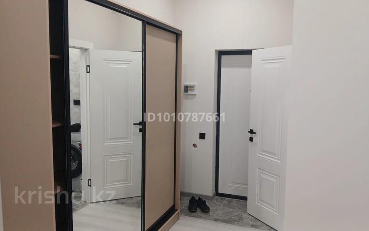 1-комнатная квартира · 40 м² · 2/6 этаж, Аэропортная 64 — Кульжинская тракт бухтарменская за 200 000 ₸ в  — фото 3