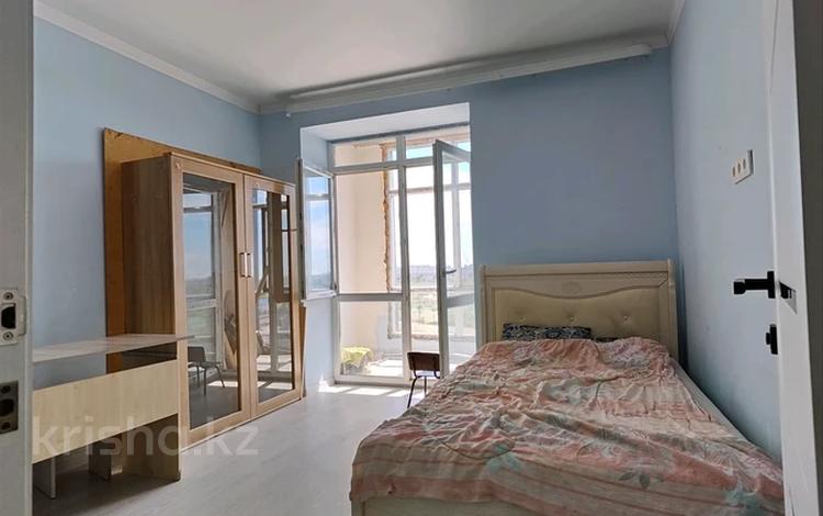 3-комнатная квартира · 77 м² · 3/5 этаж, Аль-Фараби за 400 000 ₸ в Астане, Есильский р-н — фото 2
