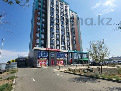 Свободное назначение, офисы, магазины и бутики, общепит, салоны красоты, фитнес и спорт, медцентры и аптеки, образование, развлечения, конференц-залы, кабинеты и рабочие места, студии · 458 м² за 2.6 млн 〒 в Атырау