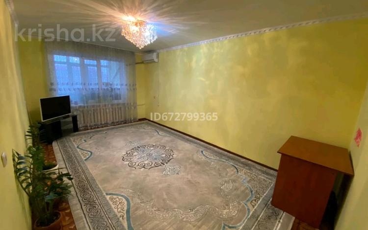 3-комнатная квартира, 66.6 м², 5/5 этаж, Валиханова 58 за 13.5 млн 〒 в Кентау — фото 2