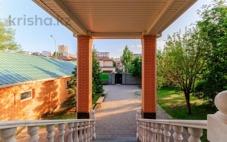 Отдельный дом · 7 комнат · 930 м² · 15 сот., Айша биби — Комсомольский район за 530 млн 〒 в Астане, Нура р-н — фото 2