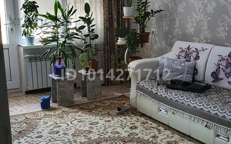 2-бөлмелі пәтер · 44 м² · 5/5 қабат, Еркинова — Еркинова, бағасы: 15 млн ₸ в Атырау, мкр Привокзальный-3А — фото 2