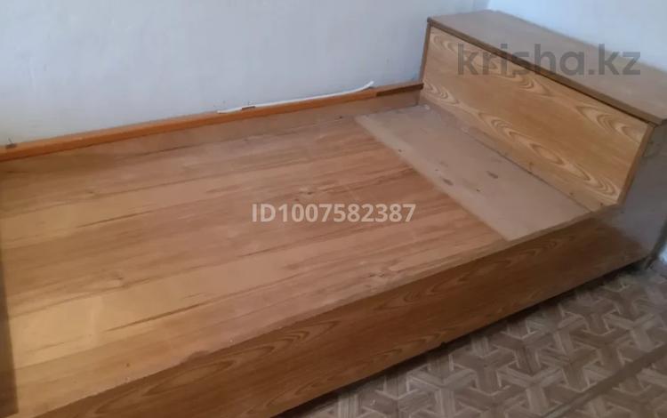 1 бөлме · 13 м², Серикбаева 1/2, бағасы: 135 000 ₸ в Усть-Каменогорске — фото 2
