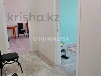2-бөлмелі пәтер · 98 м² · 3/3 қабат, Мкр атырау 1, бағасы: 16 млн ₸ в Кульсары