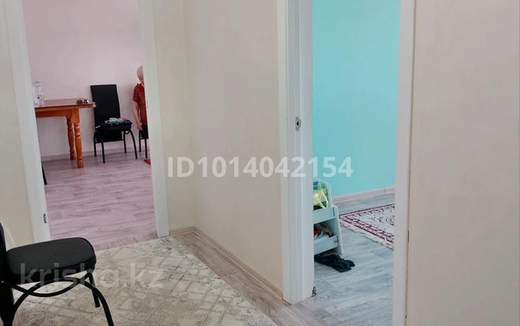 2-бөлмелі пәтер · 98 м² · 3/3 қабат, Мкр атырау 1, бағасы: 16 млн ₸ в Кульсары — фото 2