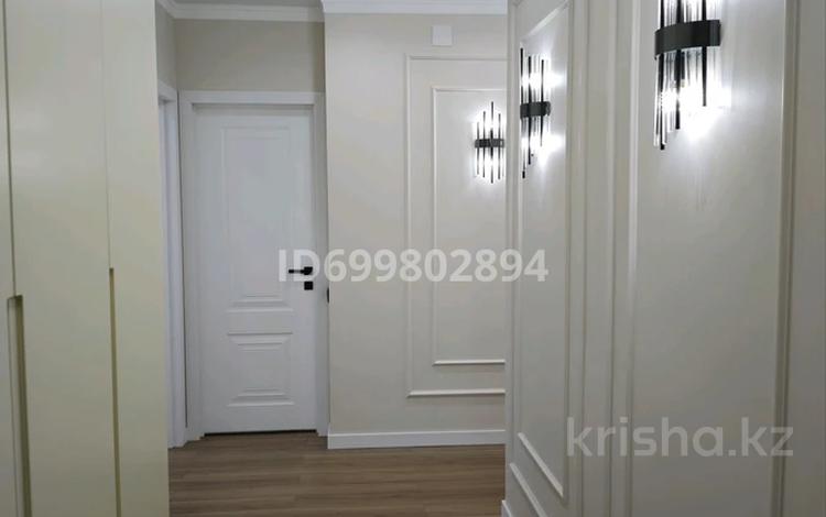 2-комнатная квартира · 60 м² · 2/9 этаж · помесячно, мкр Шугыла 340/35 к5