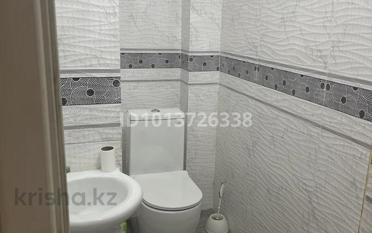 2-бөлмелі пәтер · 63 м² · 8/9 қабат, Физкультурная 17, бағасы: 36 млн ₸ в Алматы, Турксибский р-н — фото 2