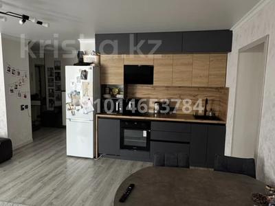 3-комнатная квартира · 64 м² · 4/5 этаж, мкр Новый Город, Абдирова 53 — Абдирова Мустафина за 32 млн ₸ в Караганде, Казыбек би р-н