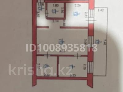 3-бөлмелі пәтер · 45.5 м² · 1/3 қабат, мкр Мясокомбинат, мкр Мясокомбинат Шукурова9 9 — возле магазин Эмилия, бағасы: 15 млн ₸ в Уральске