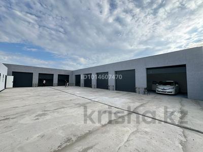 Отдельный дом · 4 комнаты · 60 м² · 8 сот., мкр Байтак-3, 1 12 за ~ 50.9 млн ₸ в Атырау, мкр	Байтак-3