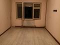 3-бөлмелі пәтер · 57 м² · 1/5 қабат, Адуразакова 5, бағасы: 120 000 ₸ в Шымкенте, Аль-Фарабийский р-н