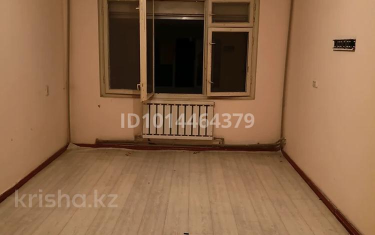3-бөлмелі пәтер · 57 м² · 1/5 қабат, Адуразакова 5, бағасы: 120 000 ₸ в Шымкенте, Аль-Фарабийский р-н — фото 2