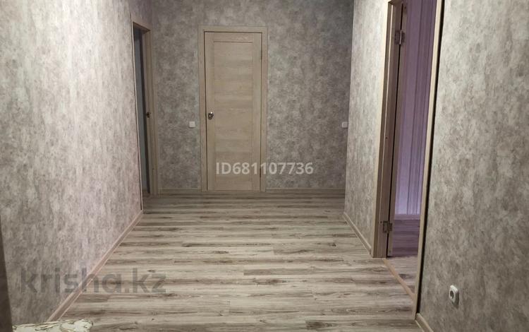 3-бөлмелі пәтер · 102 м² · 5/9 қабат, Мкрн Береке 51, бағасы: 400 000 ₸ в Костанае — фото 2