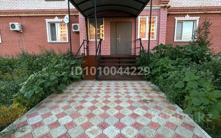 Еркін · 56.6 м², бағасы: 25.5 млн ₸ в Аксае — фото 17