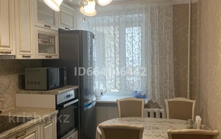 4-комнатная квартира · 80 м² · 8/12 этаж, Торайгырова 44/1 — Сатпаева за 37 млн ₸ в Павлодаре — фото 2