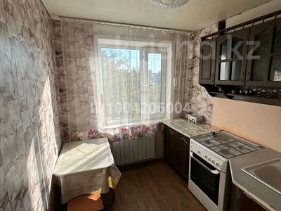 3-комнатная квартира · 63 м² · 5/5 этаж, Молодежная 45 — 26 квартал за 10 млн 〒 в Шахтинске