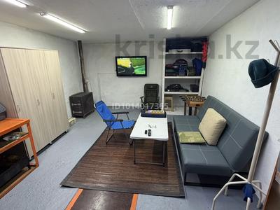 Гараж · 27 м² · 2 ш/а., Санкибай батыра, бағасы: 5 млн ₸ в Актобе, мкр 8