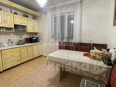 Жеке үй · 5 бөлме · 215 м² · 10 жүзд., Үркер, Сексек ата 13, бағасы: 77 млн ₸ в Астане, Нура р-н