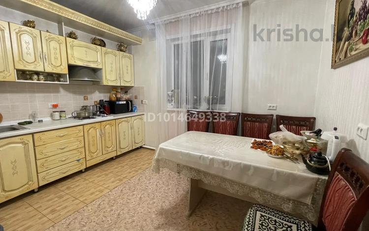 Отдельный дом · 5 комнат · 215 м² · 10 сот., мкр Уркер, Сексек ата 13 за 77 млн ₸ в Астане, Нура р-н — фото 2