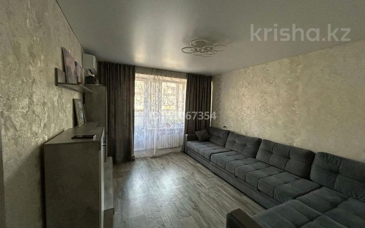 3-комнатная квартира · 89.9 м² · 3/3 этаж, мкр Кокмайса (Дорожник), мкр Дорожник 26 за 53 млн ₸ в Алматы, Жетысуский р-н — фото 2