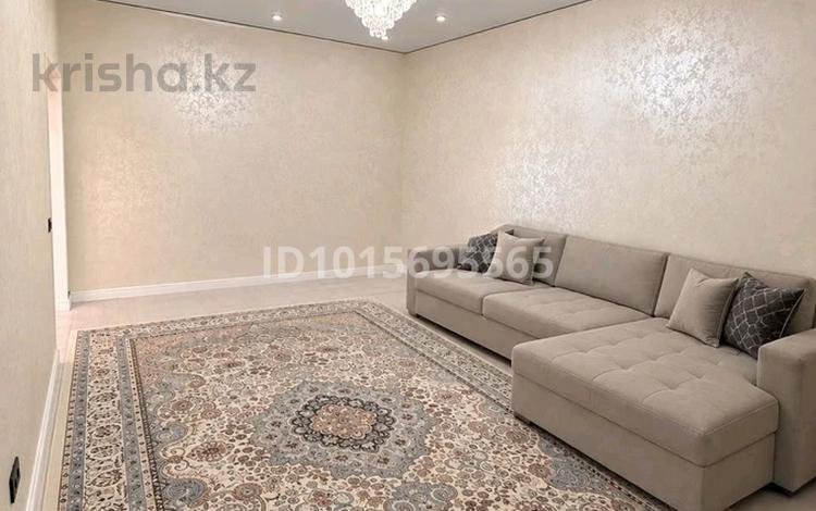 3-комнатная квартира · 95 м² · 7/9 этаж, мкр Уркер, Кабанбай батыр, 57/2 57/2 за 380 000 ₸ в Астане, Нура р-н — фото 2