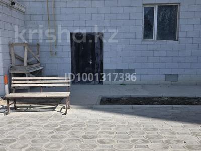 Свободное назначение · 40 м² за 8 млн ₸ в Актау, 16-й мкр 