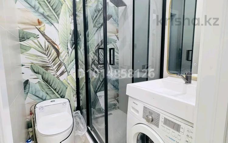 1-комнатная квартира · 30 м² · 13/17 этаж, Ауэзова за 250 000 ₸ в Алматы, Алмалинский р-н — фото 2
