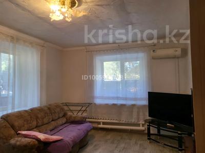 2-бөлмелі пәтер · 52 м² · 1/5 қабат, Арыстанова 2 — Район жд вокзала, дома культуры, бағасы: 13.7 млн 〒 в Аксае