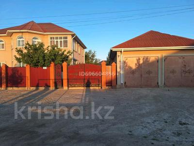 Жеке үй · 6 бөлме · 360 м² · 8 жүзд., мкр Балауса, Тажибай Буданова 2-улица 9 — Ыкылас мешит, бағасы: 59 млн ₸ в Атырау