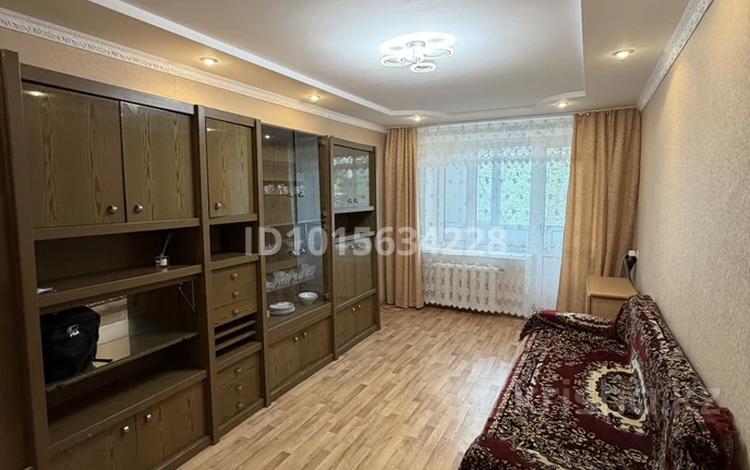 2-комнатная квартира · 45 м² · 2/4 этаж, Молдагулова — Абая за 130 000 ₸ в Балхаше — фото 3