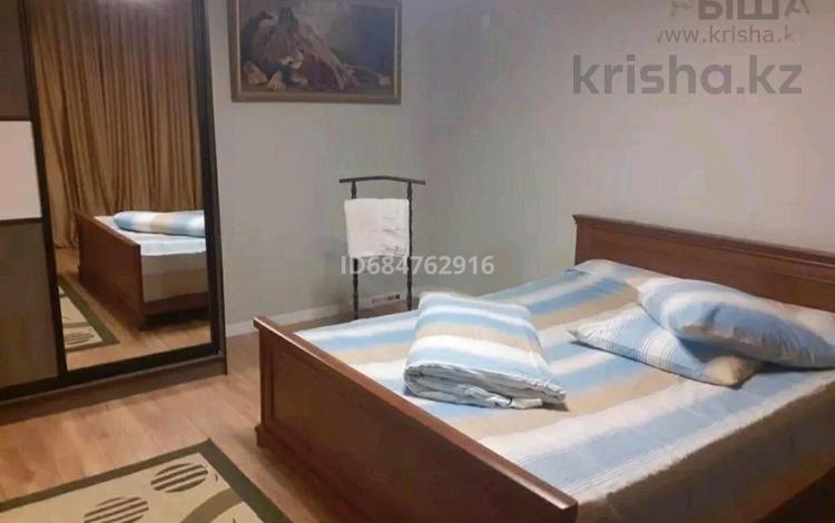 1-бөлмелі пәтер · 38 м² · 2/5 қабат, Қазыбек би 164, бағасы: 15 000 ₸ в Алматы, Алмалинский р-н — фото 23
