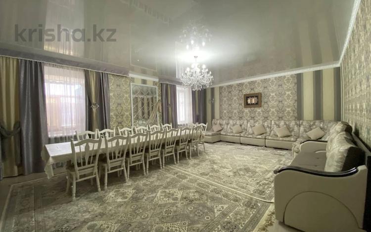 4-комнатная квартира · 180 м² · 2/3 этаж, Победы за 69 млн ₸ в Костанае — фото 2