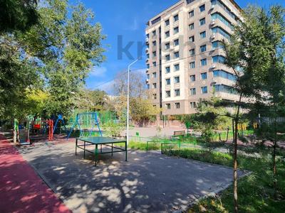 3-комнатная квартира · 65 м² · 3/5 этаж, Нурмакова — Карасай батыра за 50 млн 〒 в Алматы, Алмалинский р-н