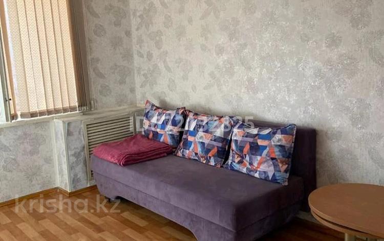 2-комнатная квартира, 50 м², 3/4 этаж помесячно, 4-й мкр 53