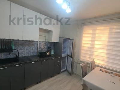 1-комнатная квартира · 35.5 м² · 3/5 этаж, мкр Шанхай, рыскулова за 11.5 млн ₸ в Актобе