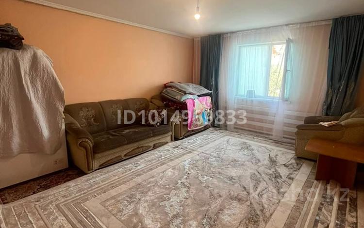 Отдельный дом · 3 комнаты · 60 м² · 8 сот., Наурызбай батыр 4 — Остоновка Фатима екы улкен оптоммаркет больница жанында за 20 млн ₸ в Екпинды — фото 2