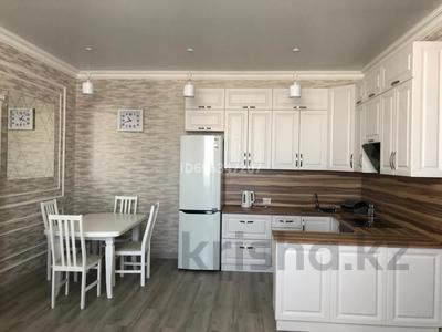 2-комнатная квартира · 70 м² · 7/9 этаж, Исы Байзакова 131/1 за 400 000 〒 в Павлодаре