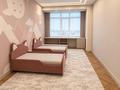 4-бөлмелі пәтер · 140 м² · 5/11 қабат, Ульяна Громова 18, бағасы: 72 млн ₸ в Уральске — фото 4