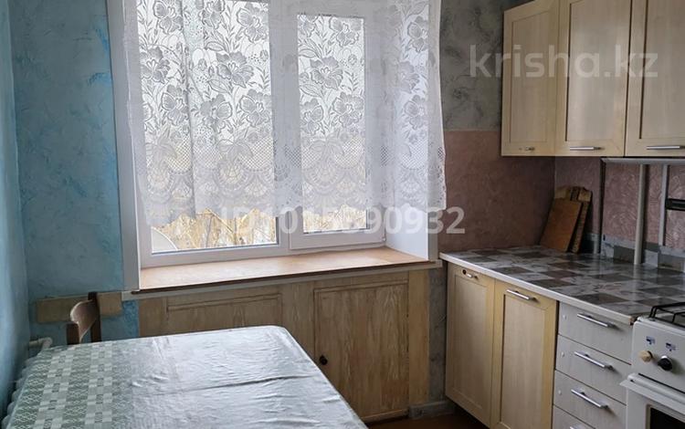 1-комнатная квартира · 33 м² · 5/5 этаж, мкр Северо-Восток, Мкр Северо-Восток-2 28 за 115 000 ₸ в Уральске — фото 2