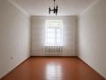 3-бөлмелі пәтер · 75.7 м² · 1/3 қабат, Рахимова 57 — Около старого Дворца культуры, Школы гимназии #7, ЛОРклиника Кученева, бағасы: 23 млн ₸ в Таразе