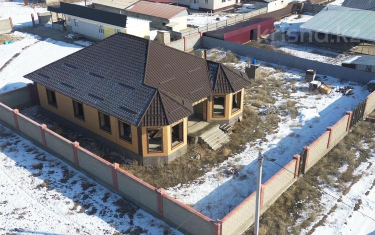 Жеке үй · 5 бөлме · 200 м² · 10 жүзд., Байсеитова 36, бағасы: 38 млн ₸ в Талдыкоргане, село Ынтымак — фото 2