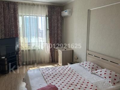 2-бөлмелі пәтер · 55 м² · 13/17 қабат, Айманова 140 — Абая, бағасы: 20 000 ₸ в Алматы, Бостандыкский р-н