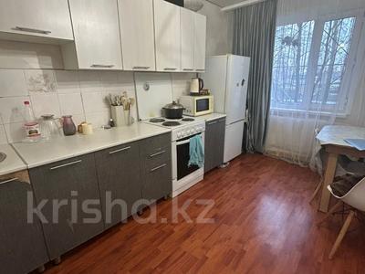 3-бөлмелі пәтер · 59.3 м² · 1/5 қабат, Шешембекова 1, бағасы: 19.6 млн ₸ в Экибастузе