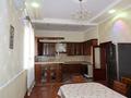 Отдельный дом · 13 комнат · 750 м² · 8 сот., Проезд Акжол 9 за 245 млн ₸ в Атырау — фото 14